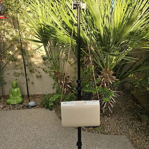 NWT Cruise Club Small Beige Clutch/Crossbody with Textured Snake Print Design - Picture 6 of 11